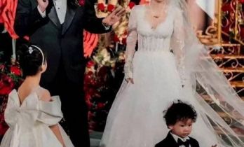 李嘉格曝光追爱细节！与小男友直播摸耳朵秀恩爱，已开始疯狂带货