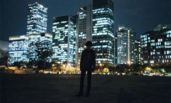 解析电影《比如父子》：开启虚拟城市的任意门