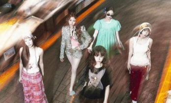 她们首巡票房杀入全球前十，K-POP女团“吸金力”新王诞生？