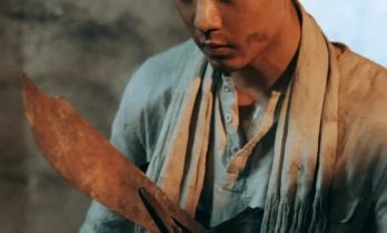 《得闲谨制》与《至暗时刻》:关于决断的两种叙事