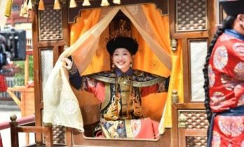 《当》的旋律再响起：微短剧《还珠》如何联结经典与当下？