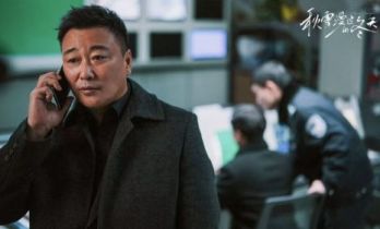 《秋雪漫过的冬天》正在热播，老戏骨刘冠成精准诠释职场众生相引共情