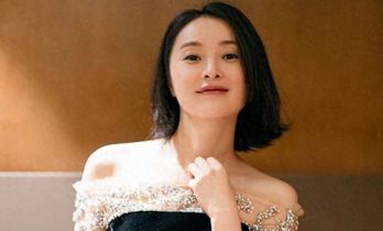 没想到，51岁“不婚不育”的吴越，已经走上了另一条人生大道