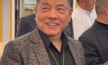 崩牙驹为母亲庆92岁大寿！现场细节太落魄，“十三妹”原型再现身