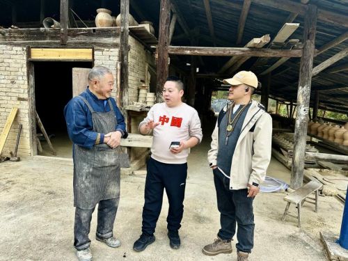 M:/2026年/电影《雁归巢》新闻/微信图片_20260123122515_90_4.jpg微信图片_20260123122515_90_4