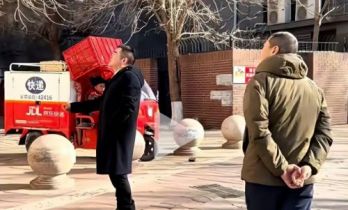 全民拯救！李亚鹏口碑大反转，看完网友们的评论，让我泪目了