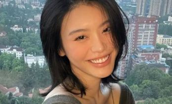 上海偶遇奚梦瑶，个高人美打招呼温柔，牛仔裤沾油点子显邋遢