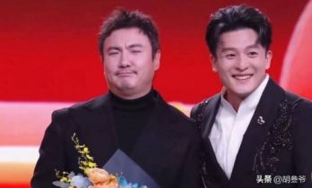 沈腾北京开卡丁车！四层双下巴生图油腻，头裹白毛巾跟农民没区别