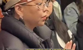 53岁张惠妹返乡被挤爆，超大钻戒引猜测，男友全程陪同显霸气