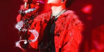 欢子杭州演唱会官宣加场，杀马特头套之外，是8090后未落幕的青春