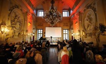 美声咏诗 中意和鸣—女高音曹亚琼都灵唱响中国诗词跨界乐章