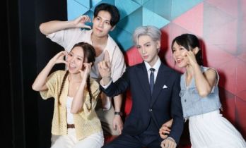 两大巨星登陆香港杜莎夫人蜡像馆 华晨宇与罗云熙蜡像永久进驻绽放星光