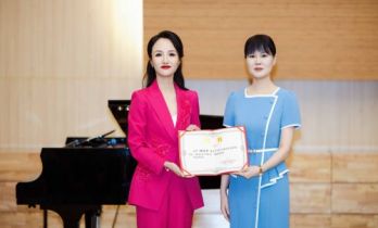 项亮月受聘横店影视职业学院客座教授 首场授课引发热烈反响