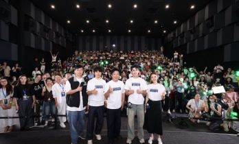 《群星闪耀时》特别放映 吴磊和科研人员同吃同住