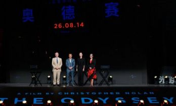 《奥德赛》中国首映礼 主创集体为导演诺兰庆生