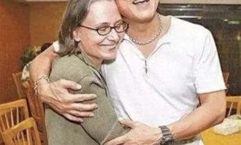 周华健与妻子被嘲像母子：结婚40年，一直被劝离，66岁还恩爱如初