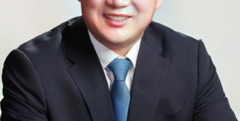 《我是一个中国人》唱响家国情怀 词作者吕伟忠：用质朴文字写民族之根