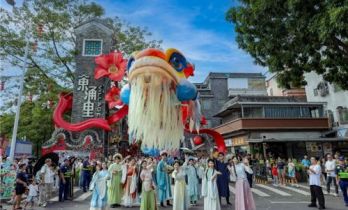 东涌里"水乡喜事嘉年华"圆满收官，双节接待游客超15万人次